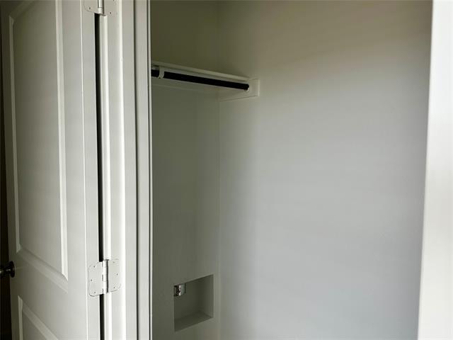 Foto del edificio - 3012 Burmese St