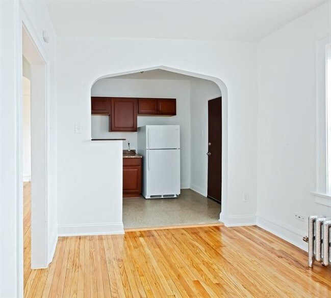 Foto del edificio - 10201 S St Lawrence Ave