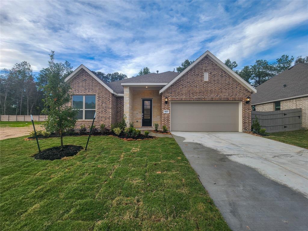 18027 Brennie Bird Ln, Grangerland, TX 77302 House Rental in