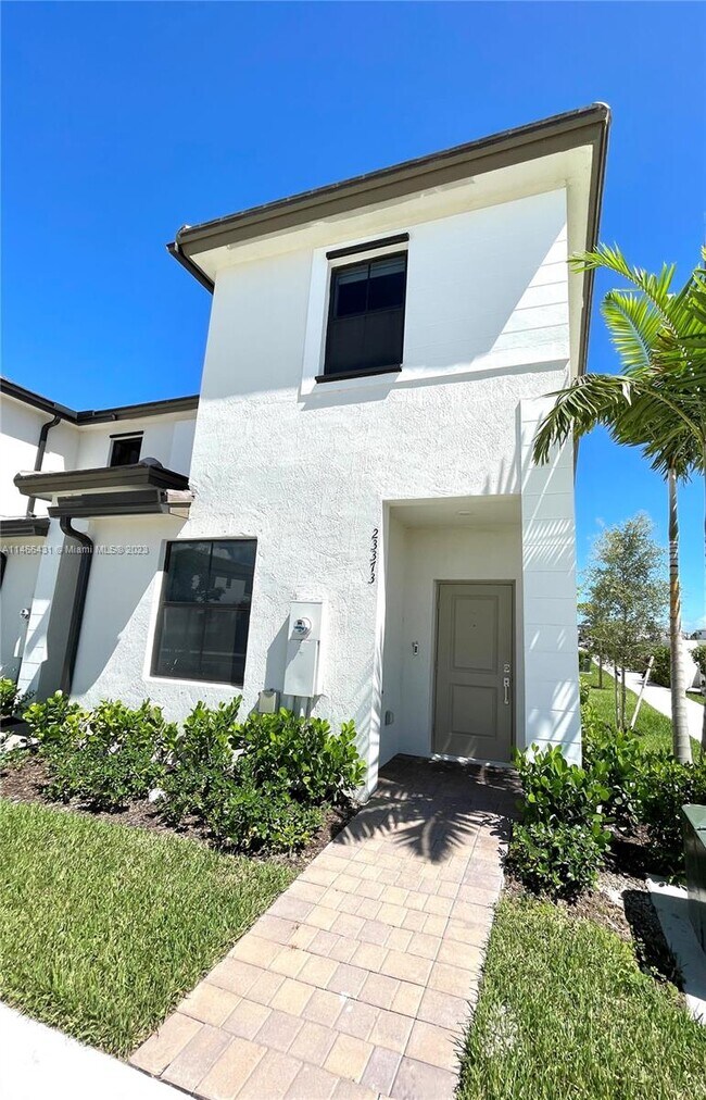 23373 SW 129th Path, Princeton, FL 33032 House Rental in Princeton