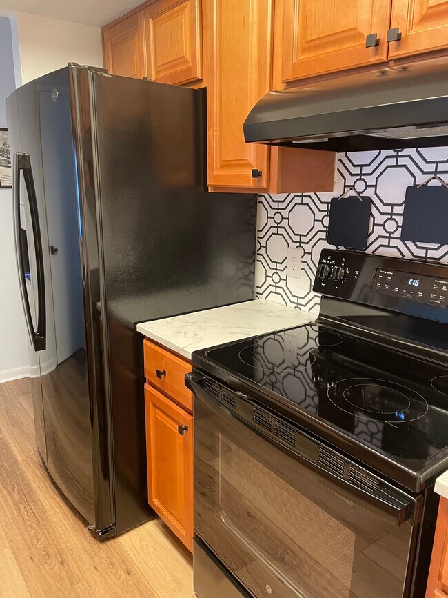 Foto del edificio - 3826 Staffordshire Ln