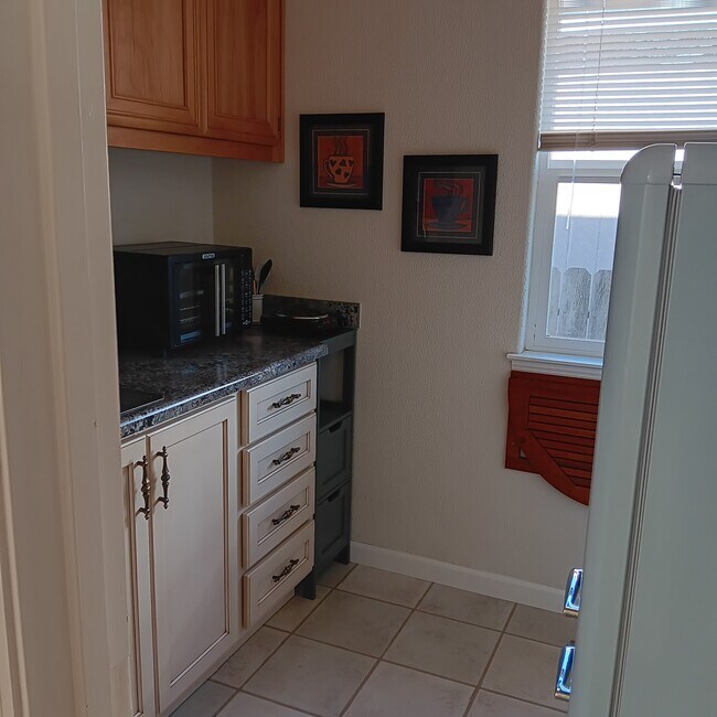 Cocina - 418 Riesling St