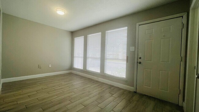 Foto del edificio - 3922 Crayrich Circle Orlando FL 32839