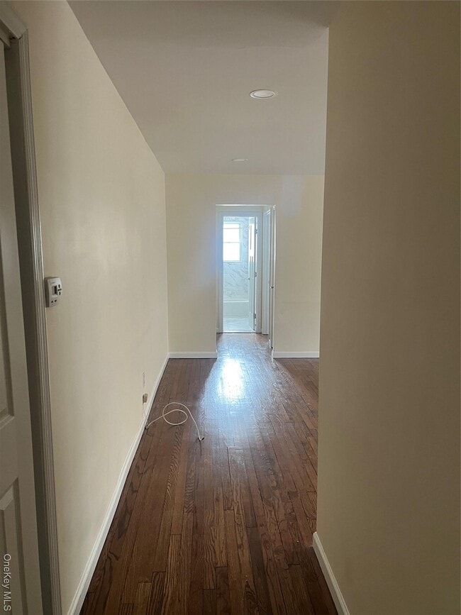 Foto del edificio - 239 N Middletown Rd