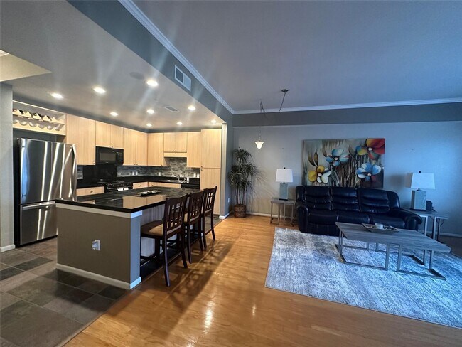 Foto del edificio - 3505 Sage Rd