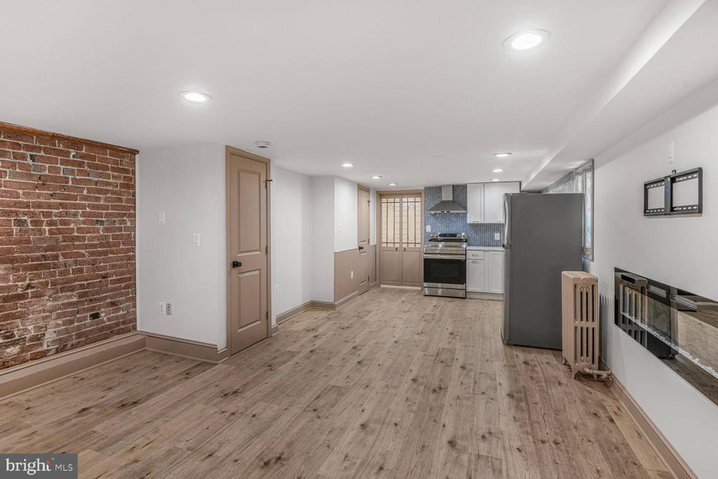 Foto principal - 66 Bryant St NW