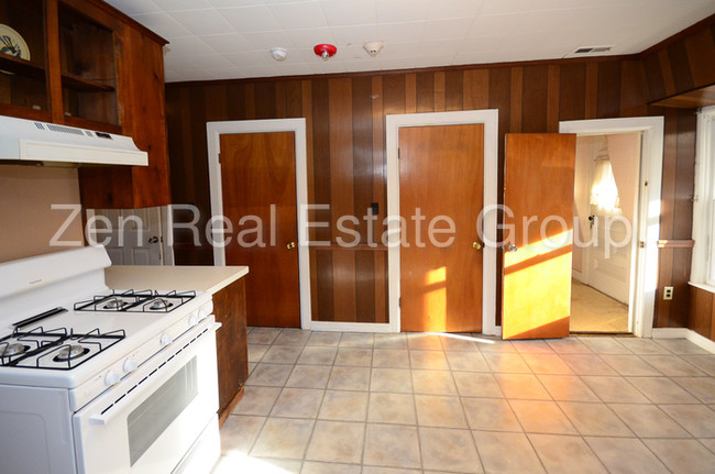 Foto del edificio - 79 Summer St