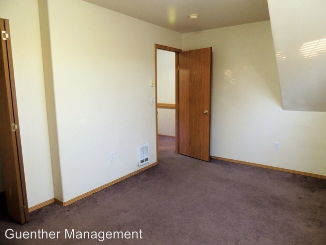 Foto del edificio - 3 br, 1.5 bath House - 2623 E Desmet Ave #B