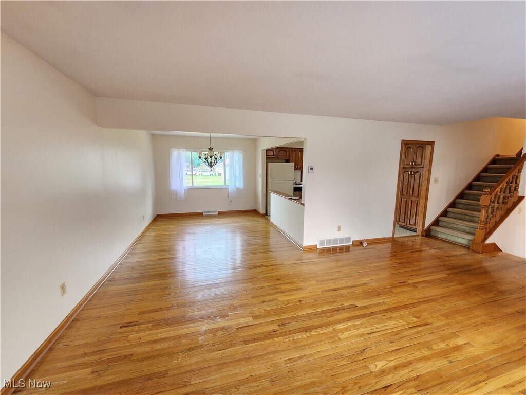 5650 Cascade Ct Seven Hills, OH 44131 – photo 4
