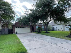 Building Photo - 5023 Logans Landing Ln