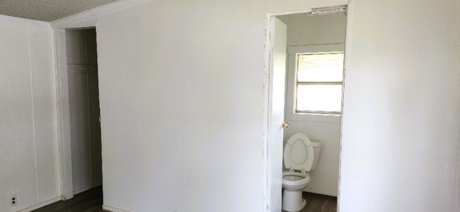 Foto del edificio - 571 Cobb Dr