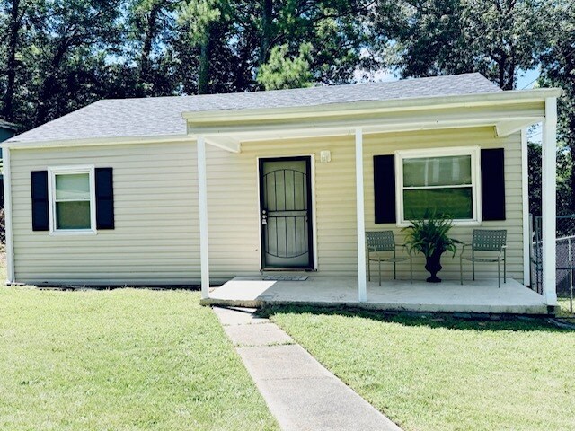 Foto principal - 6905 65th St S