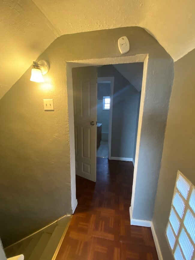 Building Photo - 78 Highland Ave