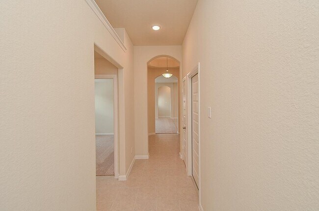 Building Photo - 18007 Alora Springs Trace