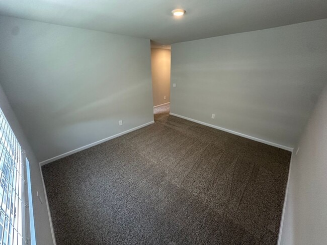 Building Photo - Brand New Construction Townhome with Pool!