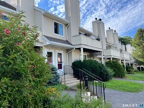 Building Photo - 179 Willow Springs