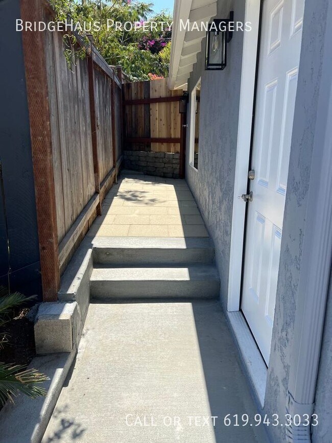 Building Photo - MAKE THIS BRAND NEW ONE BEDROOM YOUR PERSO...