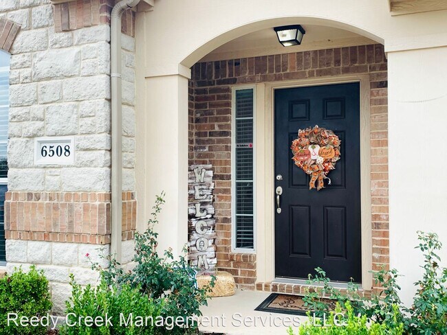 Building Photo - 4 br, 2 bath House - 6508 Stone Lake Drive