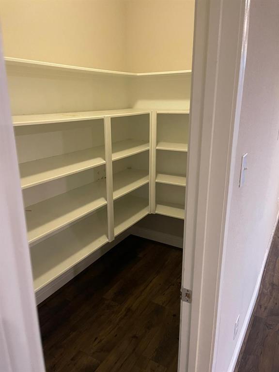 Foto del edificio - 4814 Terrassa Ln