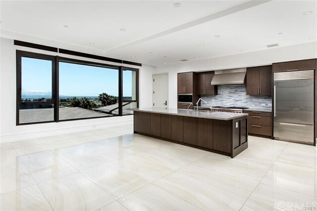 Building Photo - 1251 Santa Barbara Dr