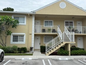 Building Photo - 1803 Palm Beach Trace Dr