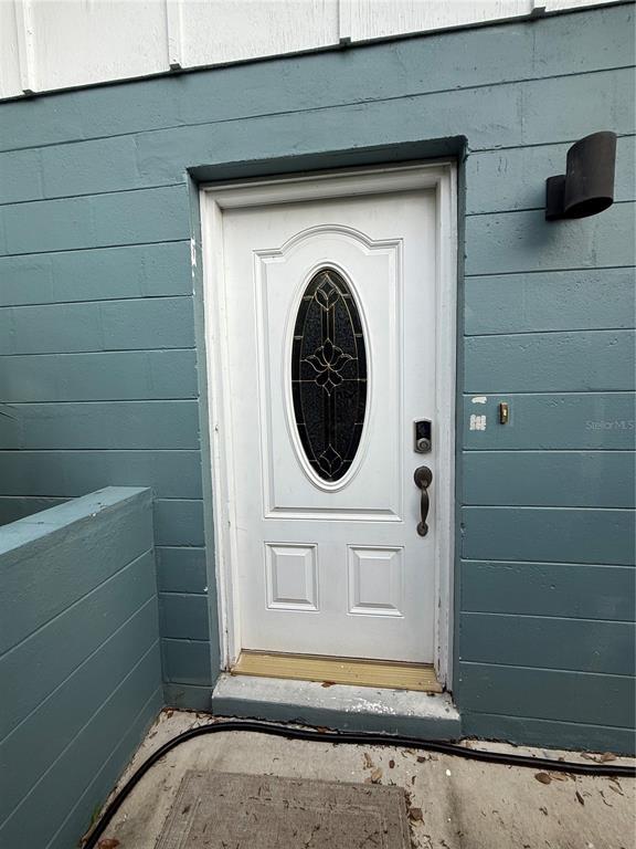 Foto del edificio - 1410 N Fern Creek Ave