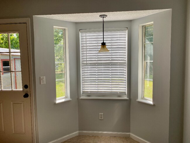 Foto del edificio - 101 Chance Ln