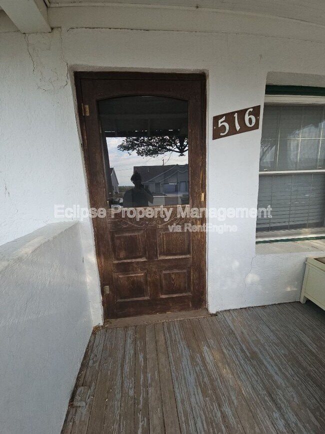 Foto del edificio - 516 Washington Ave