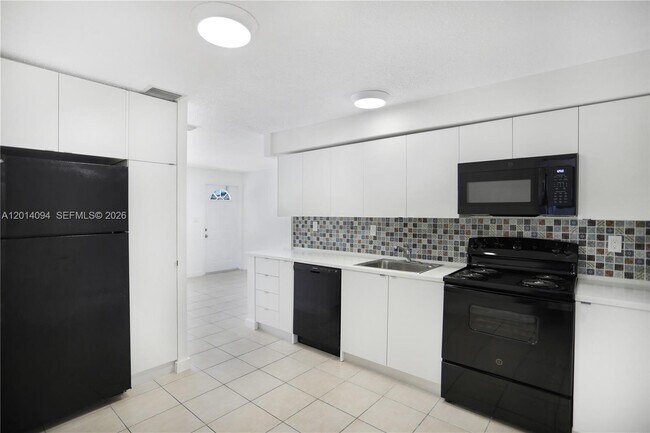 Foto del edificio - 1522 SW 30th St