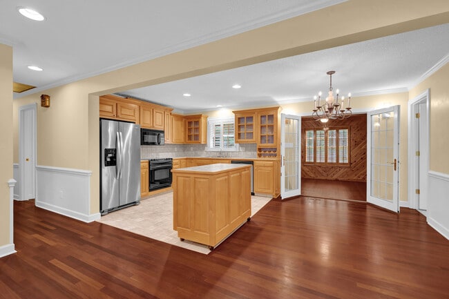 Building Photo - 6145 Grand Hill Ln