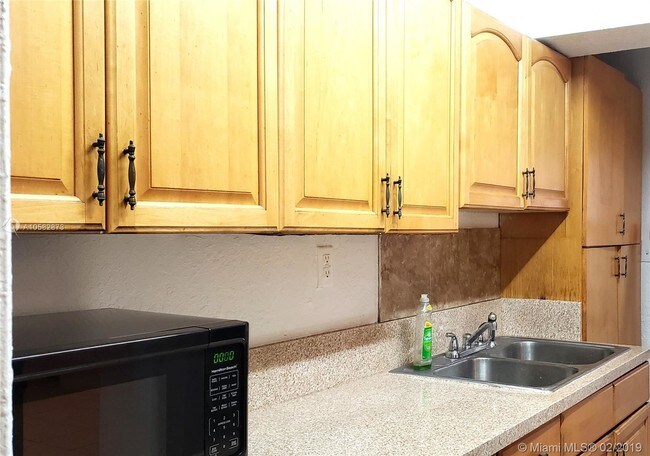 Foto del edificio - 1741 NW 24th Terrace