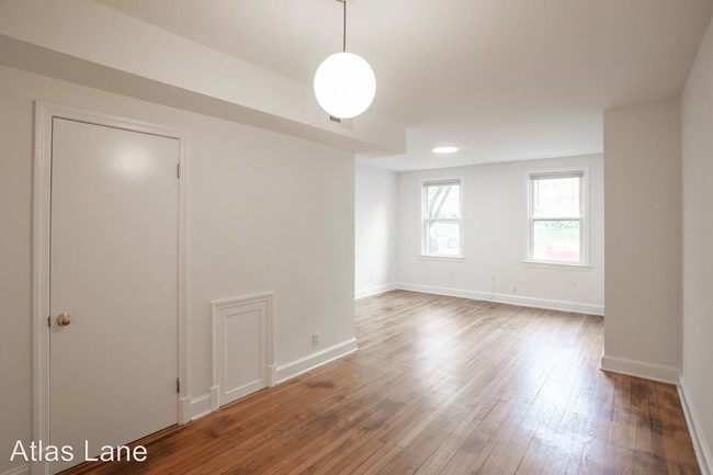Building Photo - 1 br, 1 bath House - 2623 39th St NW #2