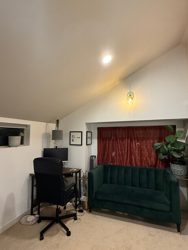 Foto del edificio - 9239 Woodlawn Ave N