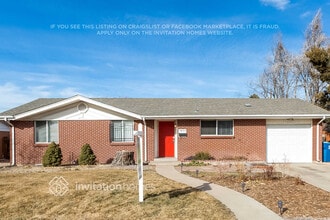 Building Photo - 12043 E Arizona Dr