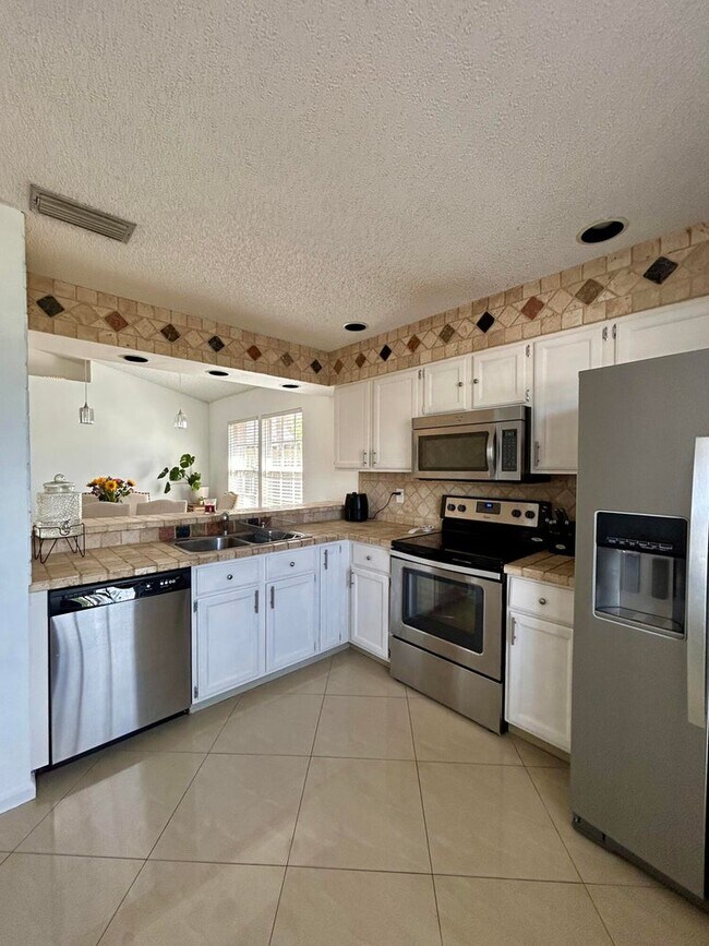 Foto del edificio - 53 Heather Cove Dr