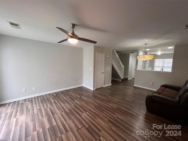 Building Photo - 2209 Cigar Ct