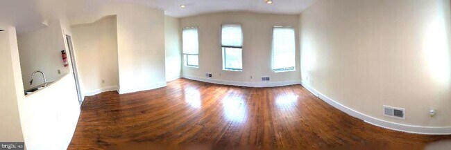 Foto del edificio - 1906 Fleet St