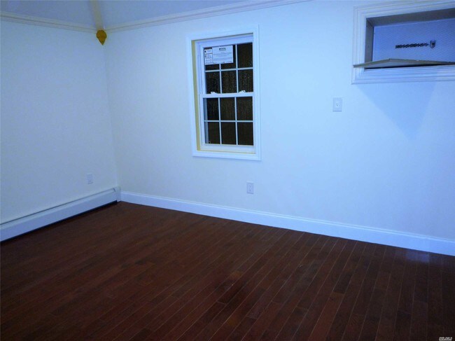 Foto del edificio - 141-12 243rd St