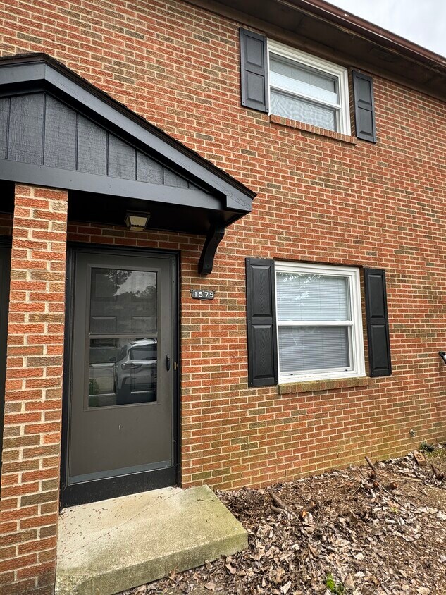 1579 Park Place Dr, Westerville, OH 43081 Townhome Rentals in Westerville OH