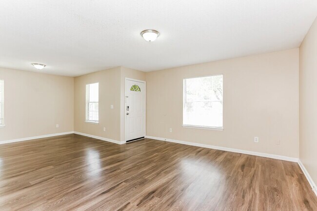 Building Photo - 2921 Fitzgerald St