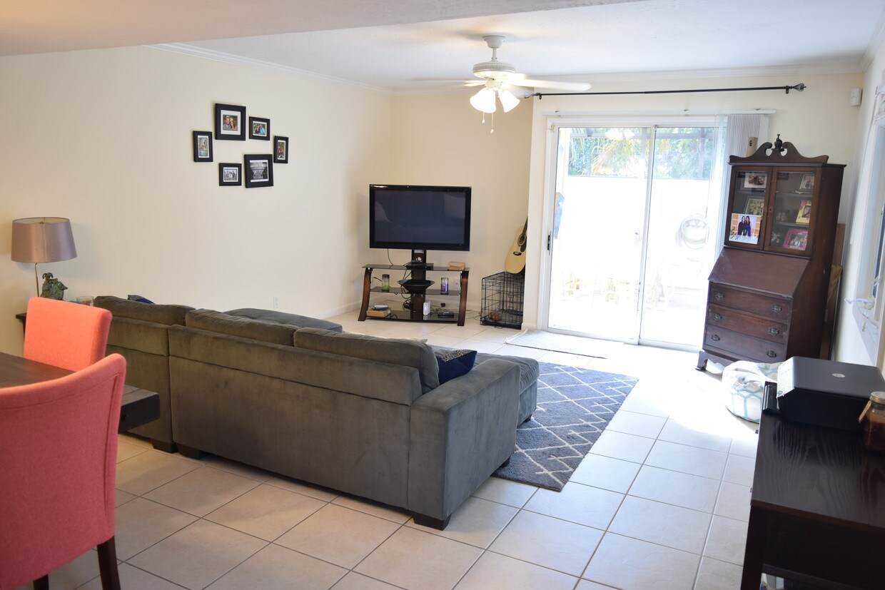 6246 Riverwalk Ln, Jupiter, FL 33458 Townhome Rentals in Jupiter FL