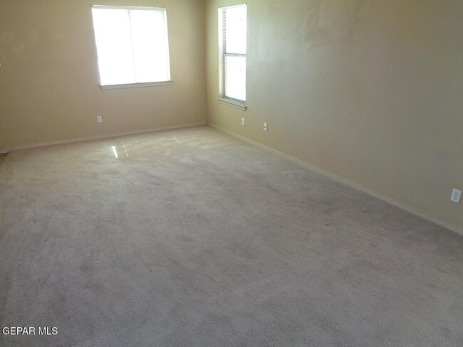 Building Photo - 3653 Tierra Bahia Dr