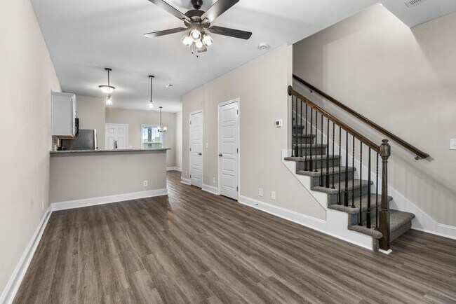 Foto del edificio - 202 Burch Rd