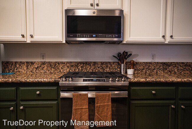 Foto del edificio - 4 br, 2 bath House - 2138 Maple Ct