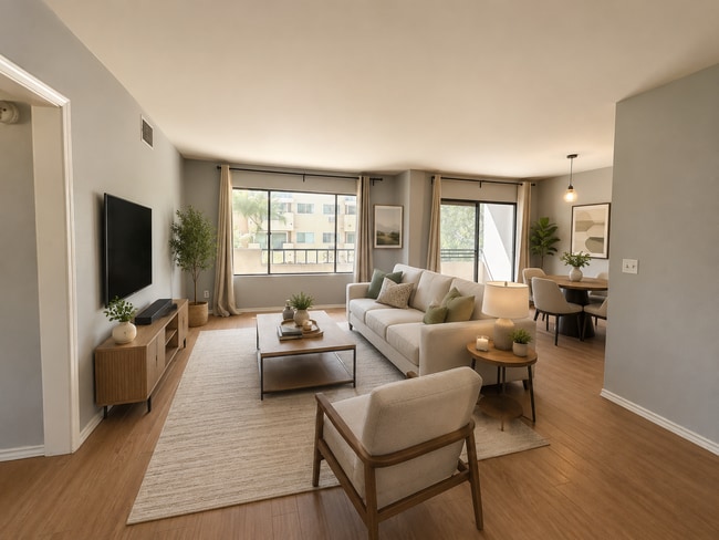 Virtual Staging - 700 Westmount Dr