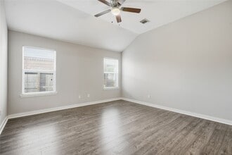 Building Photo - 2249 Waxwing Dr