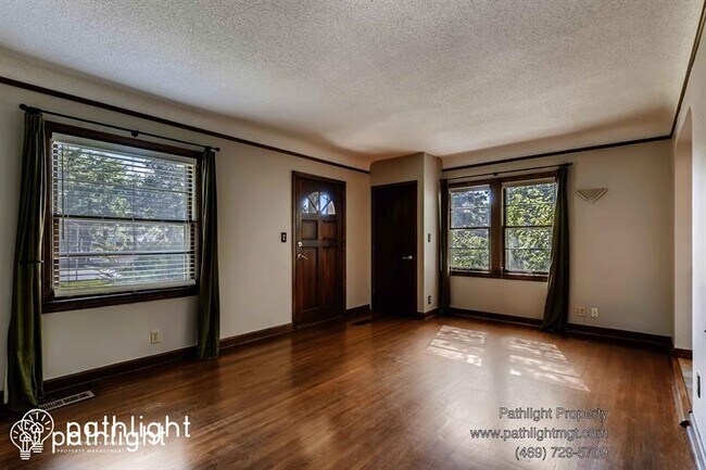 Building Photo - 6524 Minnetonka Boulevard, Saint Louis Par...