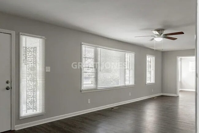 Building Photo - 209 Ashby Way