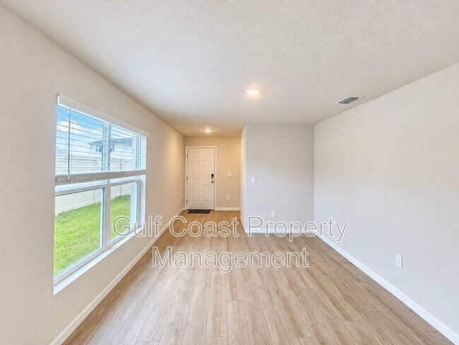 Building Photo - 10650 Hidden Banks Gln