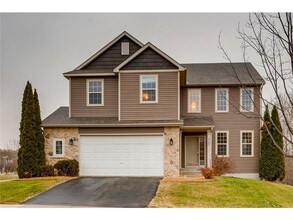Building Photo - 7586 Inland Ln N